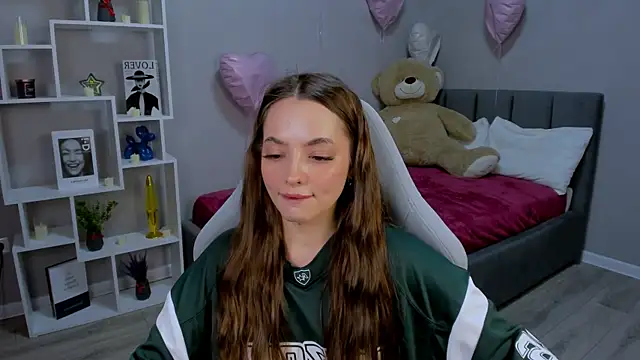 MelanieAlves online show from 03-17-26, 06:11