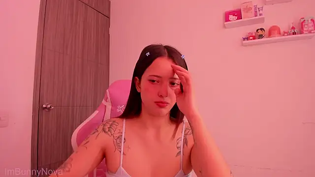 ImBunnyNova online show from 07-30-26, 04:06