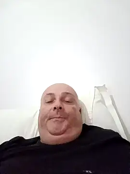 Alexis Bull online show from 02-16-26, 01:13