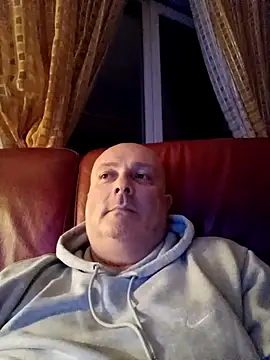 Alexis Bull online show from 03-17-26, 12:26