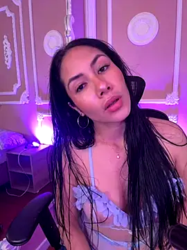 ArianaReynoldss online show from 10-13-25, 07:25