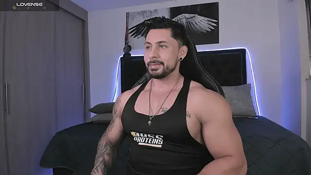 santi aesthetic online show from 04-11-26, 12:37