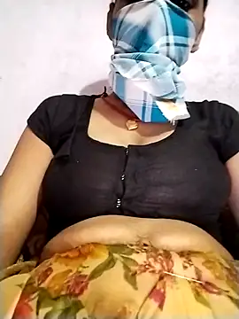 Soniy-Maax online show from 04-18-26, 04:11