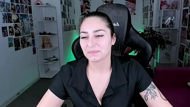 ValeriiMills online show from 01-15-26, 02:43