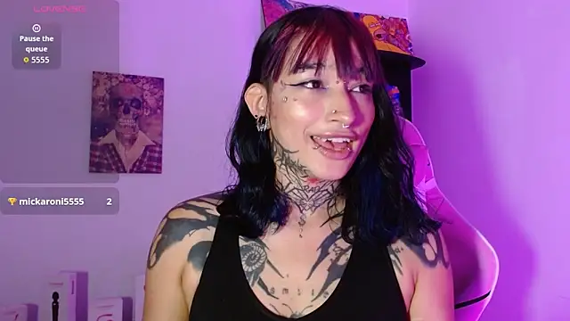 SharaRoss1 online show from 04-10-26, 10:47