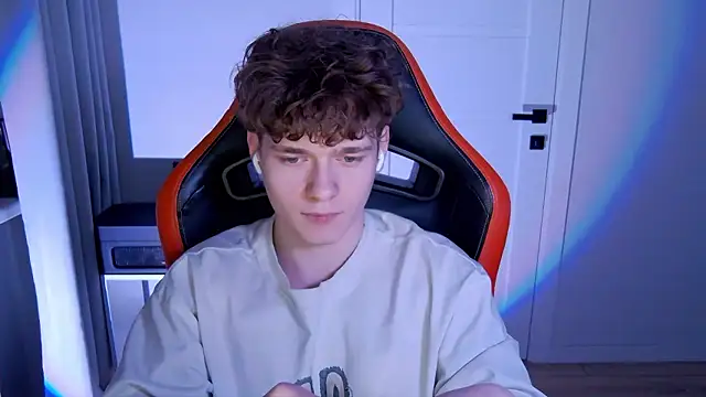 DanyDavis online show from 01-12-26, 07:30