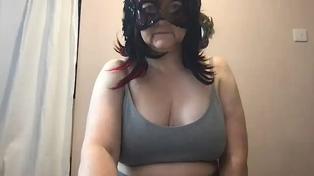 Snapshot of Raven_Magical_Milf chatting on 10-25-25, 07:49 Raven Magical Milf online show from 10-25-25, 07:49