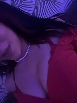 QueenLujaine online show from 05-31-26, 05:59