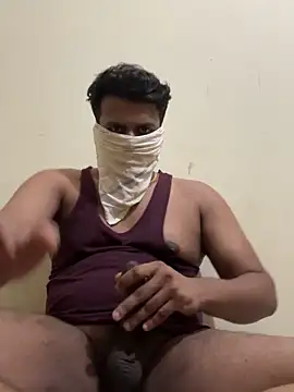 Hunkk28 online show from 03-18-26, 12:19