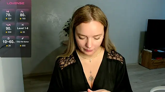 Eva   forever online show from 10-27-25, 01:09