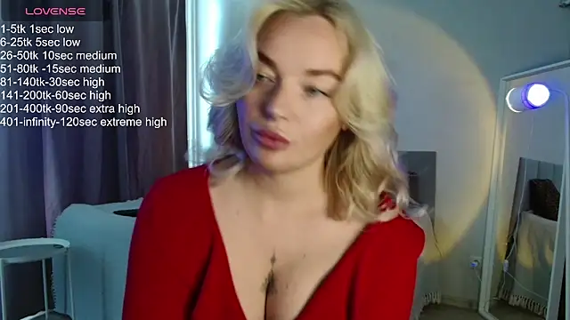 Snapshot of Eva___forever chatting on 06-22-26, 05:48 Eva forever online show from 06-22-26, 05:48