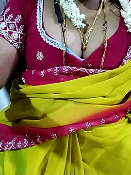 Snapshot of tamiltady chatting on 10-11-25, 06:06 tamiltady online show from 10-11-25, 06:06