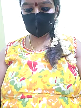 nivedha27 online show from 03-25-26, 05:52