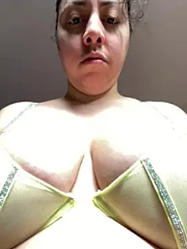 w3tkittty online show from 06-26-26, 10:14