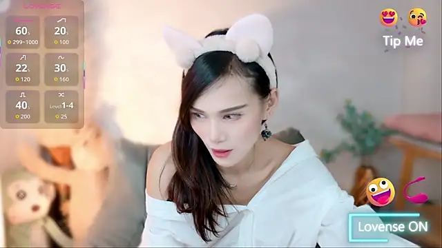 LunaBelle1984 online show from 09-20-25, 03:02