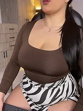 Kariina  69 online show from 04-02-26, 07:11