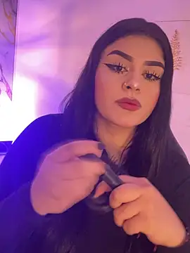 Kariina  69 online show from 05-14-26, 02:40