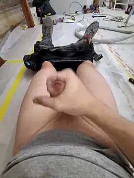 geilerschwanz556r7 online show from 02-13-26, 08:32