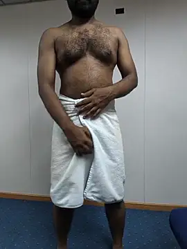 Snapshot of UrbanUtopia chatting on 03-02-26, 03:09 UrbanUtopia online show from 03-02-26, 03:09