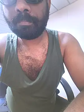 Snapshot of UrbanUtopia chatting on 03-09-26, 12:58 UrbanUtopia online show from 03-09-26, 12:58