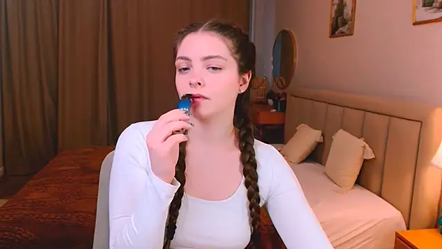 marshmallowee online show from 03-24-26, 04:01