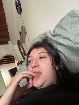 Mia  Gray online show from 04-05-26, 06:16