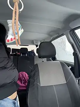 MeekyRich online show from 11-27-25, 03:08