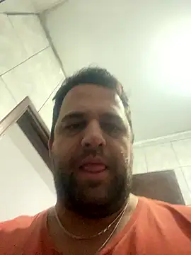 Snapshot of Garotofran chatting on 01-15-26, 02:49 Garotofran online show from 01-15-26, 02:49