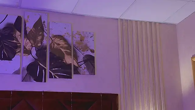 StacyHarland online show from 12-19-25, 04:41