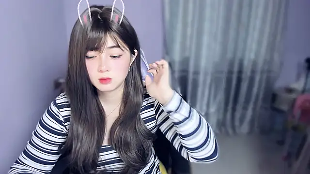 yuki3366 online show from 11-18-25, 04:39