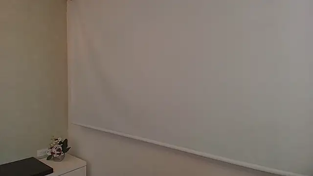 Snapshot of _Victoria_Collins chatting on 09-09-25, 10:59 Victoria Collins online show from 09-09-25, 10:59