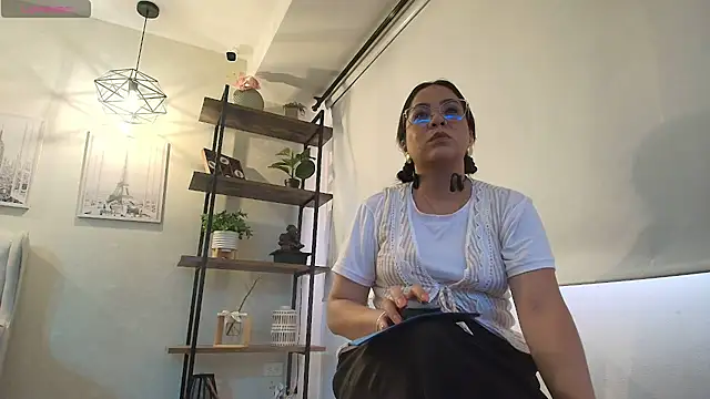  Victoria Collins online show from 03-13-26, 11:39