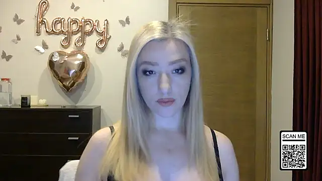 Wild Silk Desire online show from 04-15-26, 05:42