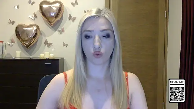 Snapshot of Wild_Silk_Desire chatting on 04-29-26, 05:30 Wild Silk Desire online show from 04-29-26, 05:30