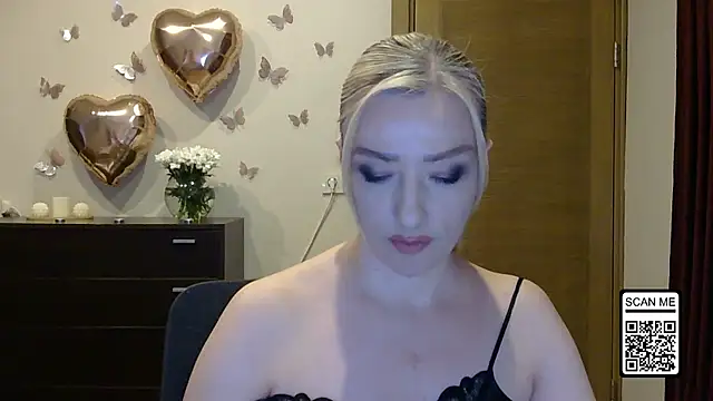 Snapshot of Wild_Silk_Desire chatting on 04-30-26, 04:57 Wild Silk Desire online show from 04-30-26, 04:57