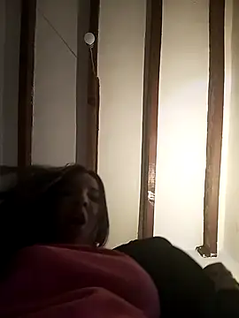 hotCOUPLEPETRA online show from 02-10-26, 08:57