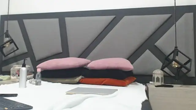 amanda ramirez online show from 07-11-26, 09:27