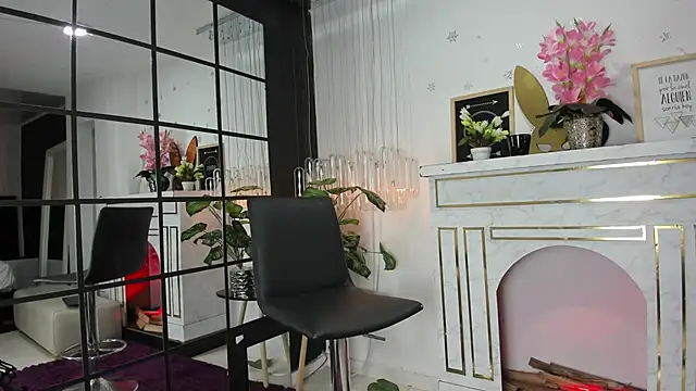 floraginette online show from 03-24-26, 06:02