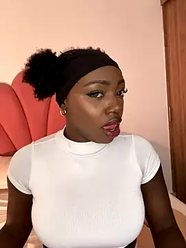 alissradiante1 online show from 11-05-25, 02:55