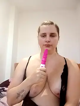 JessicaItalia online show from 10-07-25, 09:17