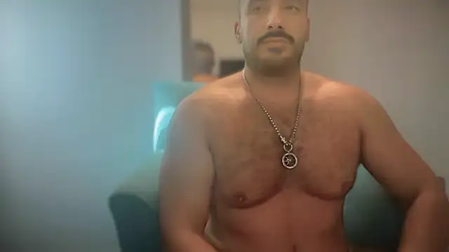 CloudyMuscleBeefy online show from 10-06-25, 12:46