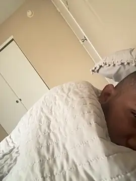 Snapshot of El_matatan_XD123 chatting on 11-28-25, 03:47 El matatan XD123 online show from 11-28-25, 03:47