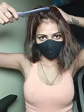 Snapshot of Isha_Sax chatting on 11-20-25, 07:41 Isha Sax online show from 11-20-25, 07:41