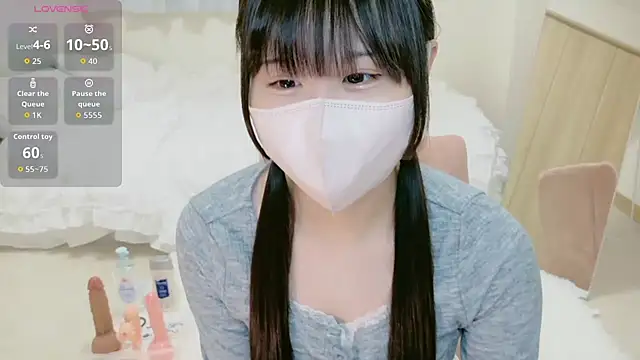 Snapshot of im_hina chatting on 09-24-25, 01:25 im hina online show from 09-24-25, 01:25