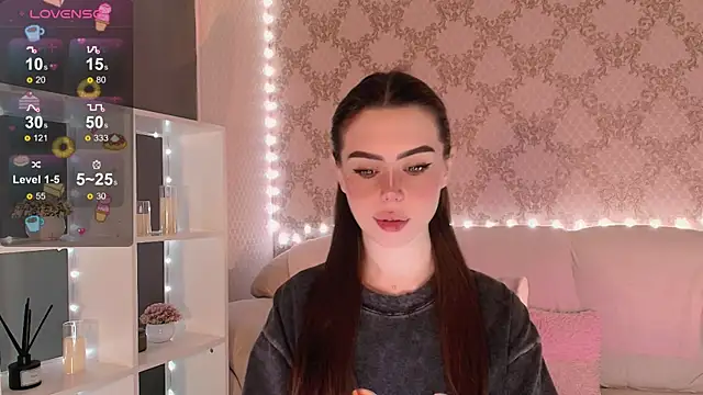 HolyMiax online show from 11-28-25, 03:31