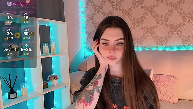 Snapshot of HolyMiax chatting on 05-26-26, 03:24 HolyMiax online show from 05-26-26, 03:24