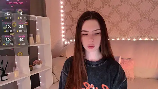 Snapshot of HolyMiax chatting on 06-29-26, 03:13 HolyMiax online show from 06-29-26, 03:13