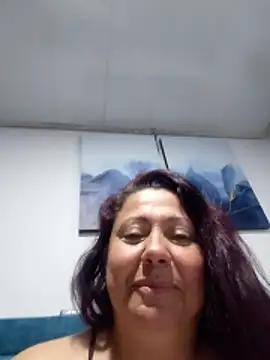 EmmaJhomson online show from 06-20-26, 11:13