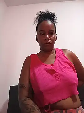 Snapshot of EbonyHorrny chatting on 06-28-26, 01:50 EbonyHorrny online show from 06-28-26, 01:50