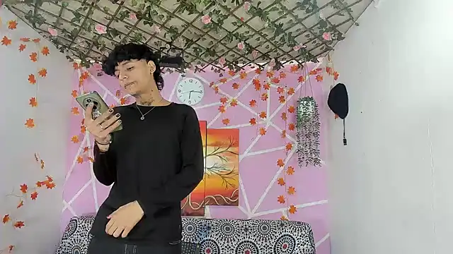 Bastian boyshot77 online show from 12-05-25, 06:04